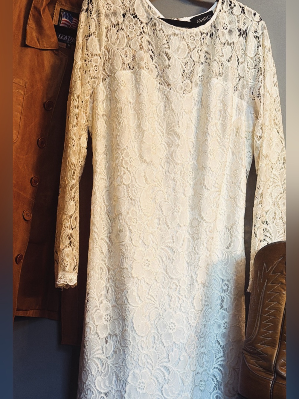 Vintage Ashro Ivory Floral Lace Midi Dress Size 12 Long Sleeve